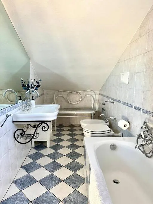 Mansarda Con Vista In Centro A Piacenza Apartment