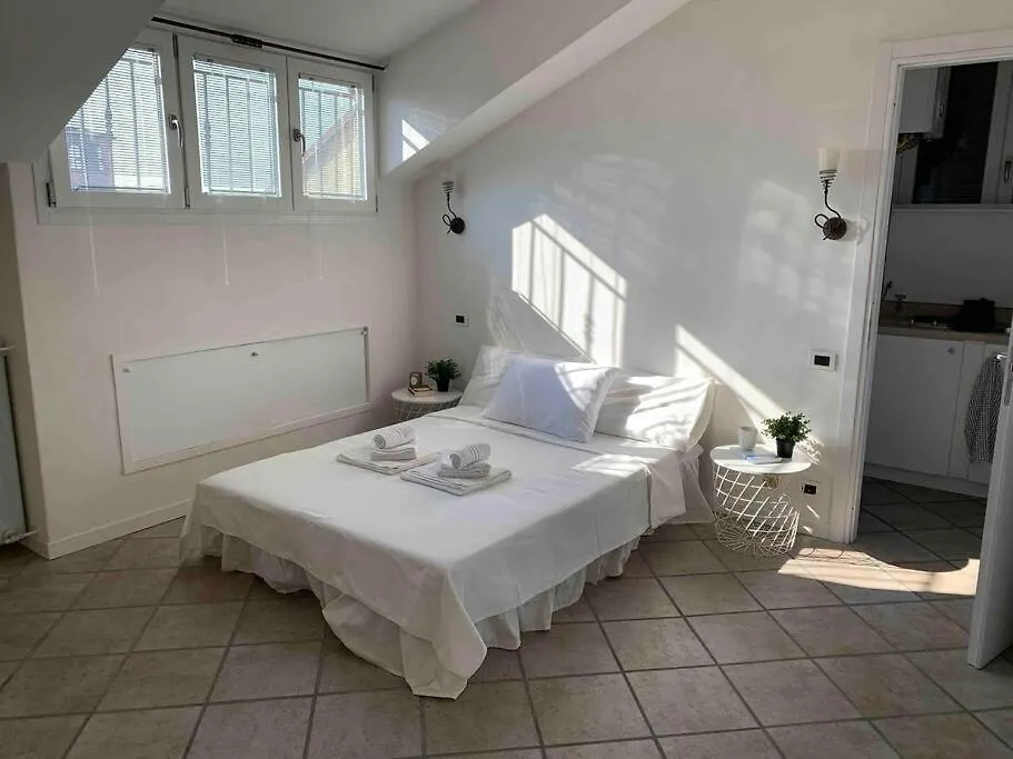 Mansarda Con Vista In Centro A Piacenza Apartment