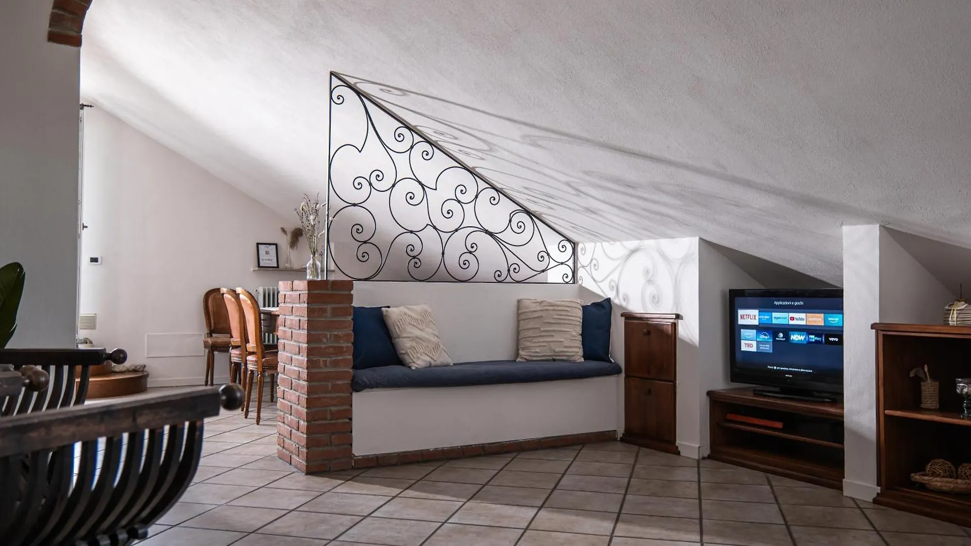 Attico Elegante Con Terrazza Panoramica, In Centro Appartement Piacenza Italië