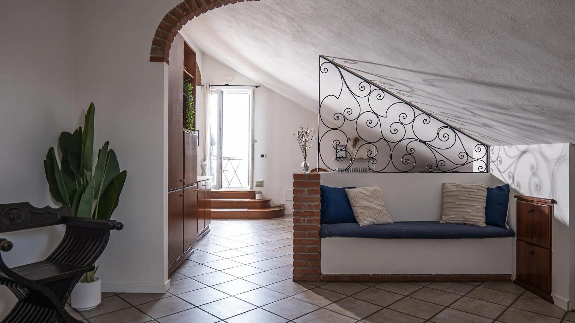 Attico Elegante Con Terrazza Panoramica, In Centro Apartment Piacenza